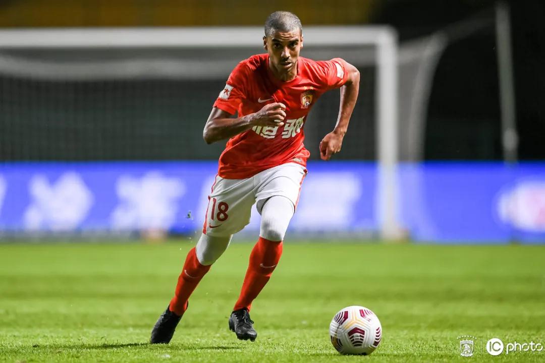 مواعيد مباريات الدوري المصري اليوم بث مباشر